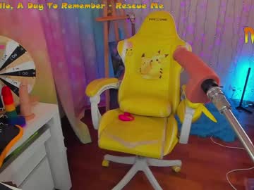 webcam girl _biscuitty today image #1612979