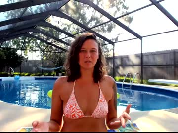webcam girl nellebeachgirl today image #1877824