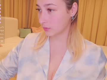 webcam girl aveksmr today image #1929360
