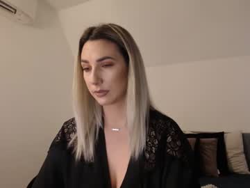 webcam girl allayah today image #3574466