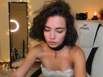 webcam girl ella_flar_ today image #2788822