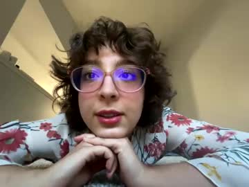 webcam girl orchidladyllama today image #4007739