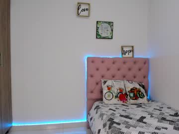 webcam girl emma_hg today image #727402