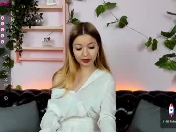 webcam girl britney_presty today image #2201812