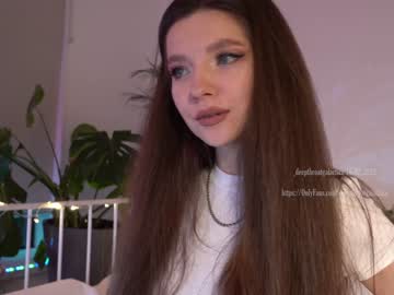 webcam girl _deepthroatgalactica today image #1152153