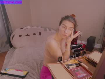 webcam girl chroniclove today image #3233450