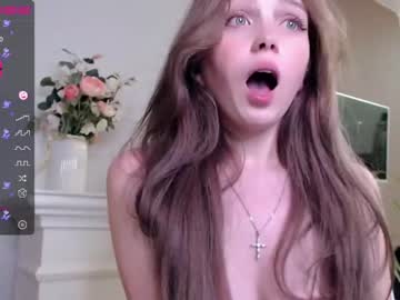 webcam girl small_blondee today image #1984805