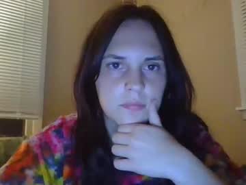 webcam girl roseyylips today image #2691413