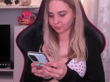 webcam girl sweetmila1 today image #3427345