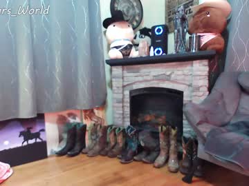 webcam girl murbears_world today image #2290446