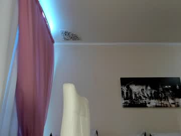 webcam girl sonya_kelsey today image #1079339