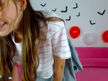 webcam girl ambertan1 today image #3011251