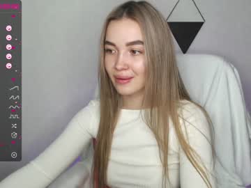 webcam girl yourvirusqueen_ today image #2181120