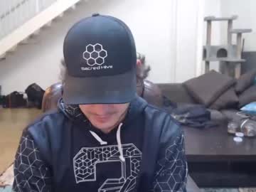 webcam man thattrippyguy today image #2780310