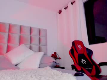 webcam girl candyred88 today image #3107424