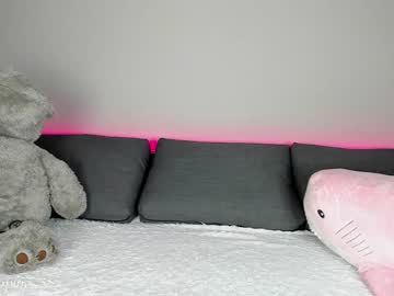 webcam girl sophie_5 today image #327810