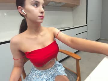 webcam girl ehotlovea today image #3663539