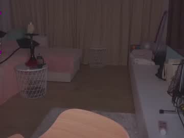 webcam girl aveksmr today image #2947420