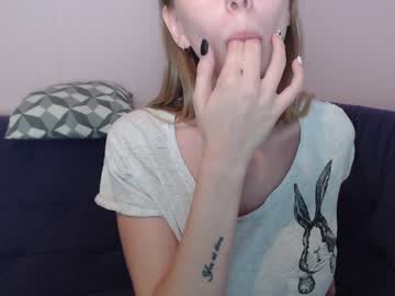 webcam girl lina_milk today image #37392