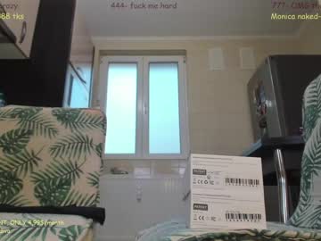webcam girl sophydiva today image #3666379