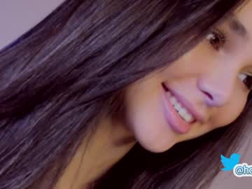 webcam girl hollyextra today image #3362731