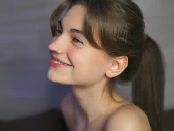 webcam girl hoolybunny today image #1123719