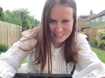 webcam girl eatmypie69 today image #1860325