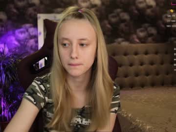 webcam girl angeellina today image #3169823