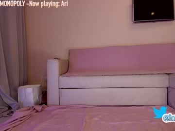 webcam girl hollyextra today image #2640261