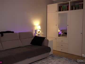 webcam girl _blackbee_ today image #3155741
