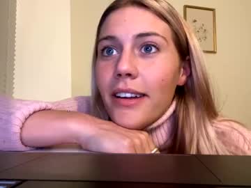 webcam girl bambis_honeypot today image #1119229