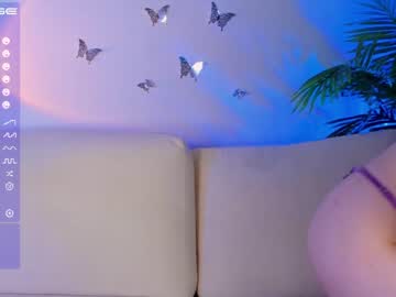 webcam girl nikki_neil today image #2310012