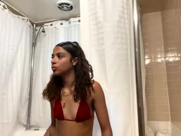 Cam for dreamslifeofficial