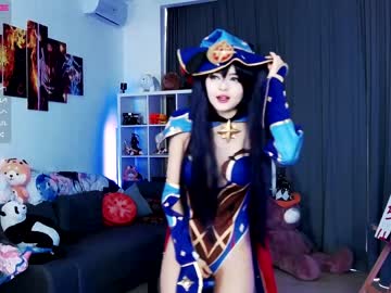webcam girl madnessalise today image #3029938
