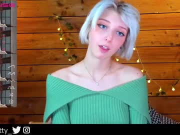 webcam girl lit1le_kitty_ today image #2875272