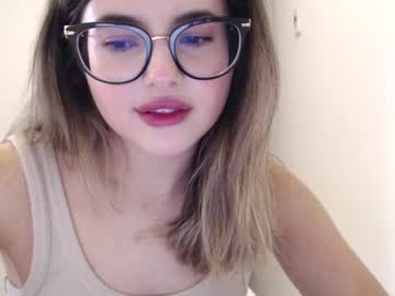 webcam girl playnofuckinggames today image #1533682