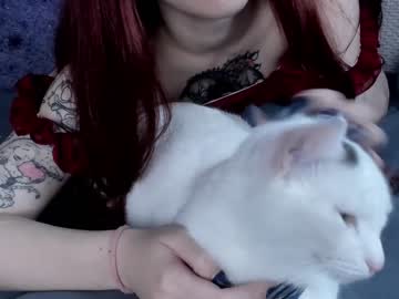 webcam girl maaarynip today image #2808038
