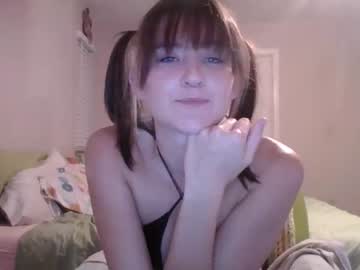 Cam for pixxxiebby