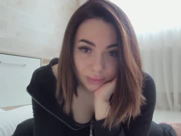 webcam girl meryfoxxx today image #1665911