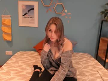 webcam girl annstee today image #1248352