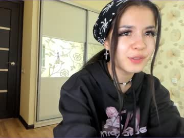 webcam girl akino_17 today image #346563