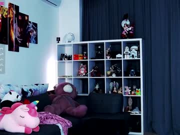 webcam girl madnessalise today image #1568637
