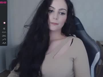 webcam girl lady_yas today image #1390593