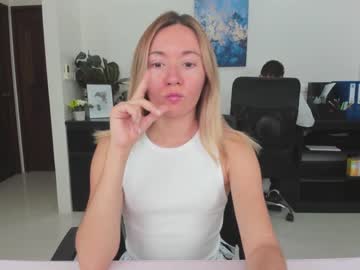 webcam couple ellcrys today image #3073302