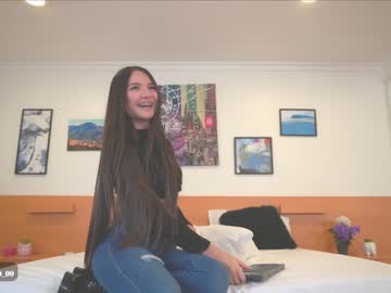 webcam girl camilitasu today image #1969960