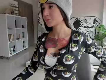 webcam girl lonelly_lolly98 today image #3676422