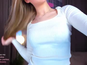 webcam girl milablush today image #3438389