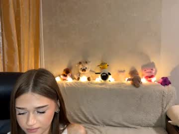 webcam girl urmeowkitty today image #2349