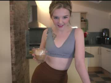 webcam girl lucydelovely today image #3607056
