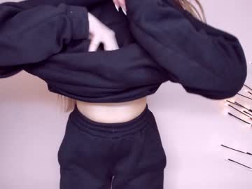 webcam girl ammy__leee today image #1151975
